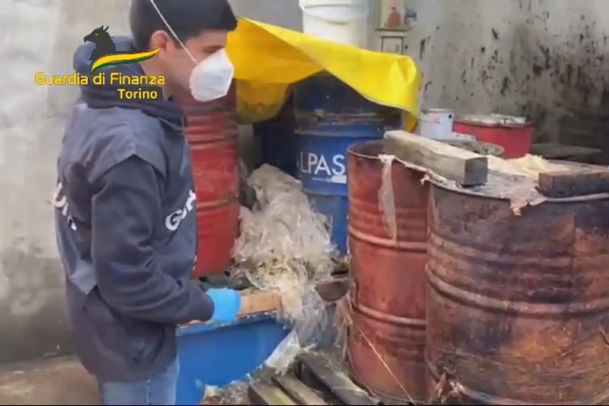 rifiuti torino