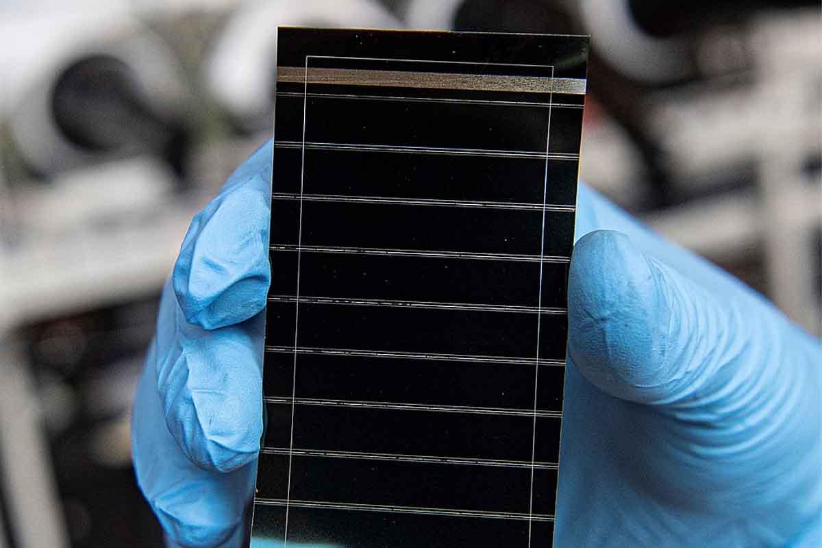cella solare in perovskite