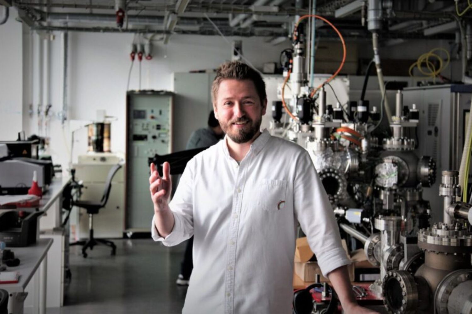 Photovoltaïque, record mondial de 12,3% pour les cellules transparentes en tandem transparentes. Le chemin vers les fenêtres s'ouvre