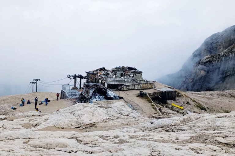 Ainsi, le réchauffement climatique change face aux montagnes italiennes: 265 stations de ski abandonnées