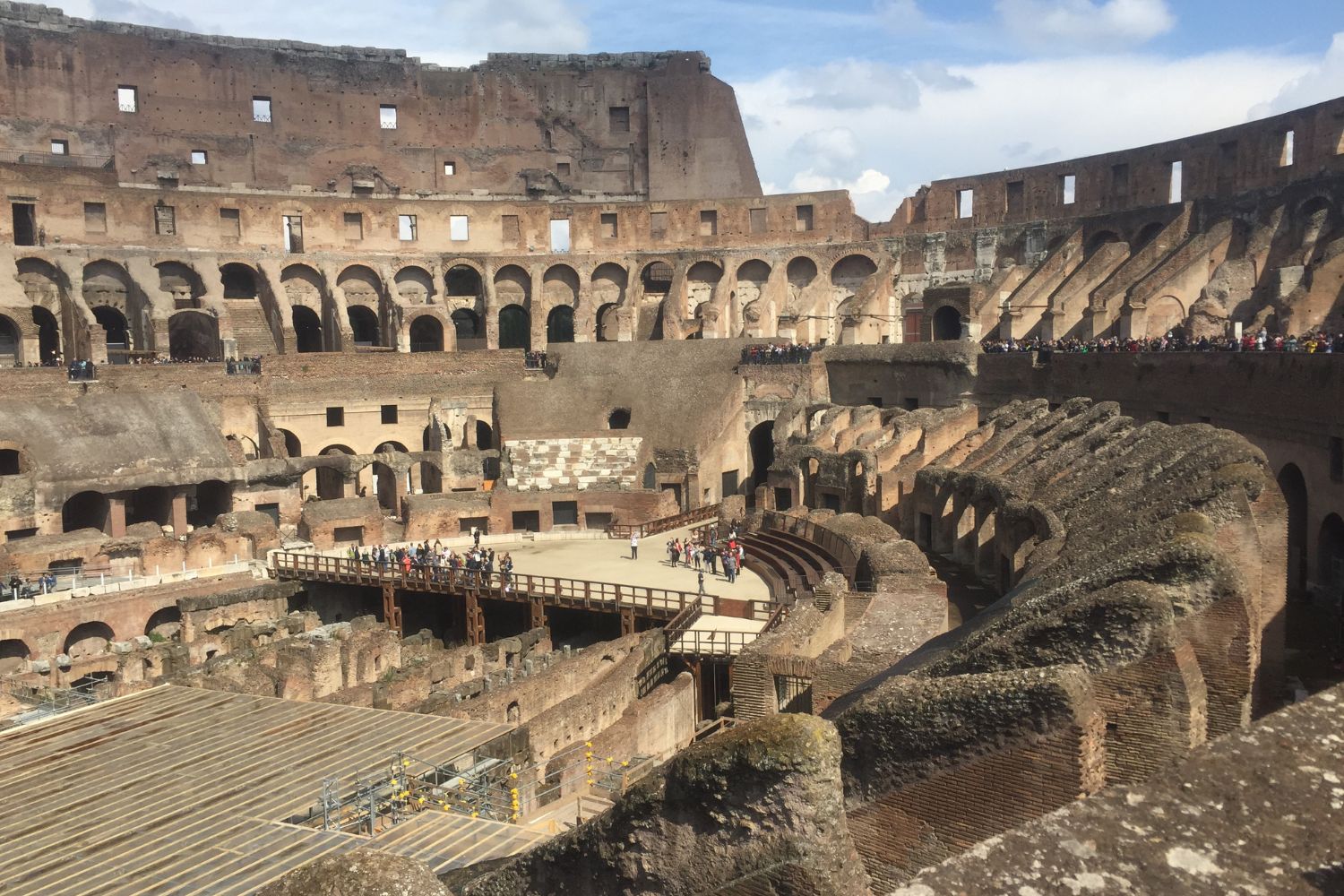 combattimento gladiatore leone ritrovamento scheletro