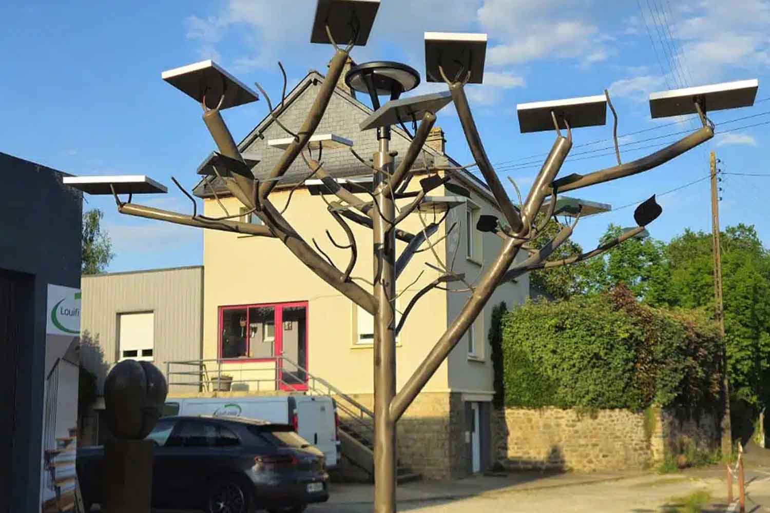 Albero fotovoltaico