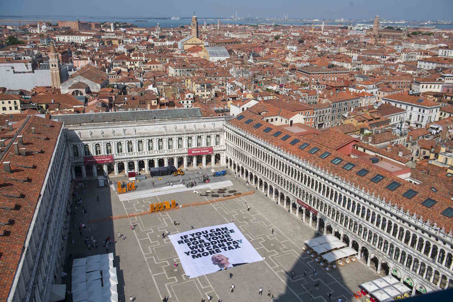 bezos venezia greenpeace