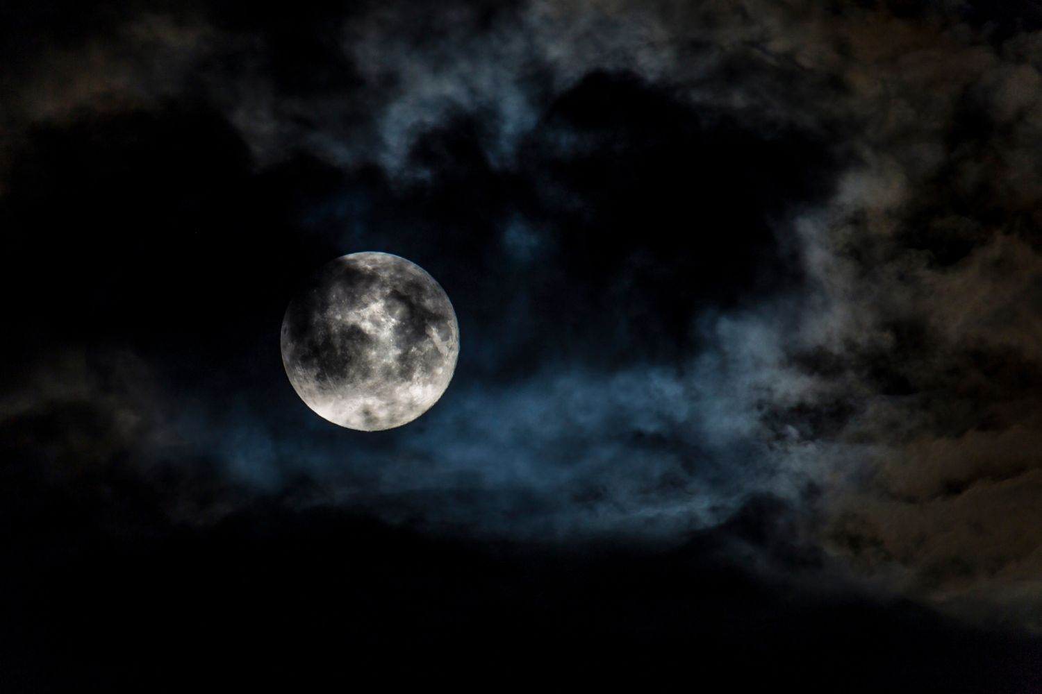 congiunzione luna pleiadi