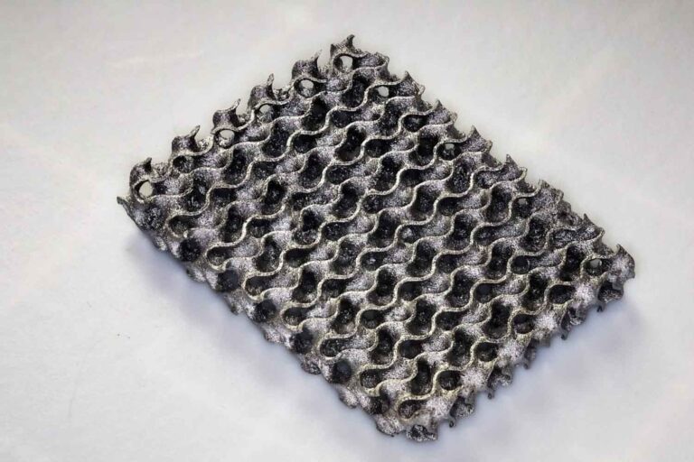 Des scientifiques découvrent une méthode d’impression 3D qui rend le métal 20 fois plus résistant