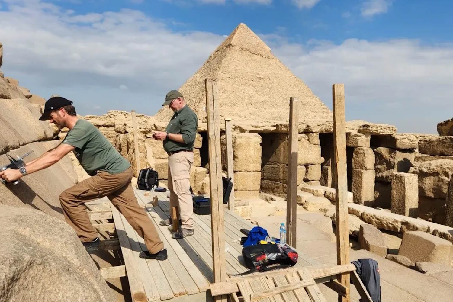 piramidi giza nuovo ingresso menkaure