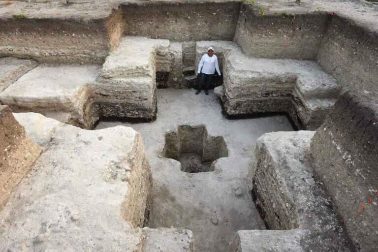 Ce site vieux de 3 000 ans est peut-être la plus ancienne carte cosmique jamais construite (évolution de l'histoire maya)