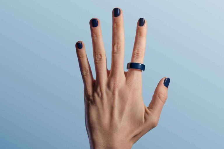 Trump veut des Américains avec une bague au doigt ! Objectif? Une bague intelligente Oura au doigt de chaque citoyen d'ici 2030