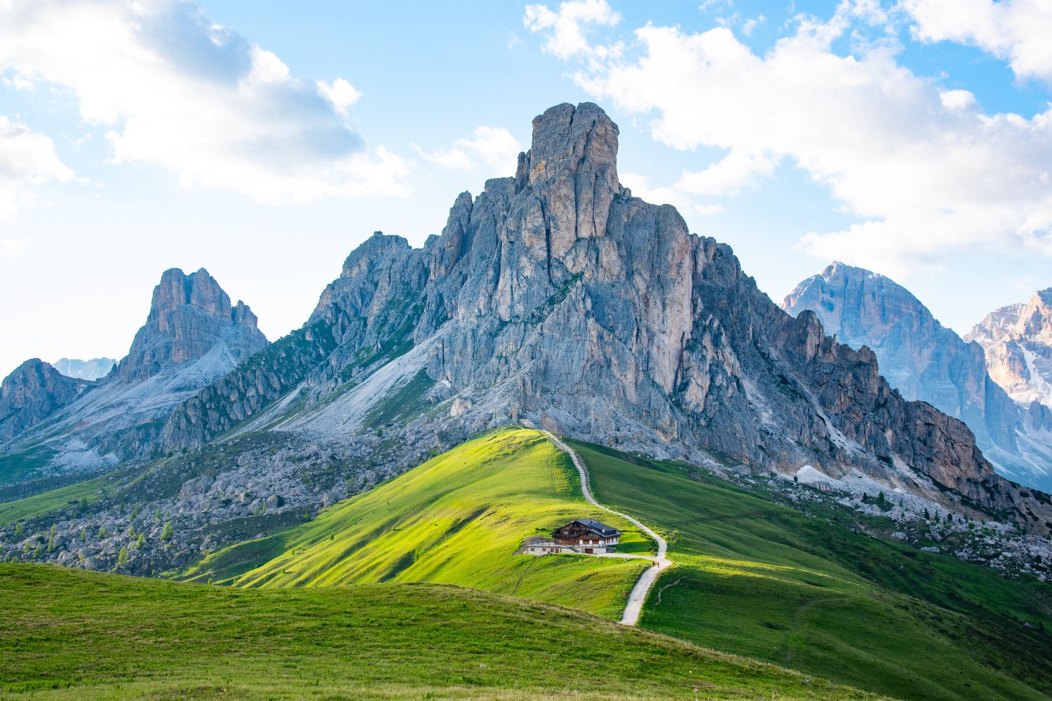 overtourism dolomiti zona a traffico limitato