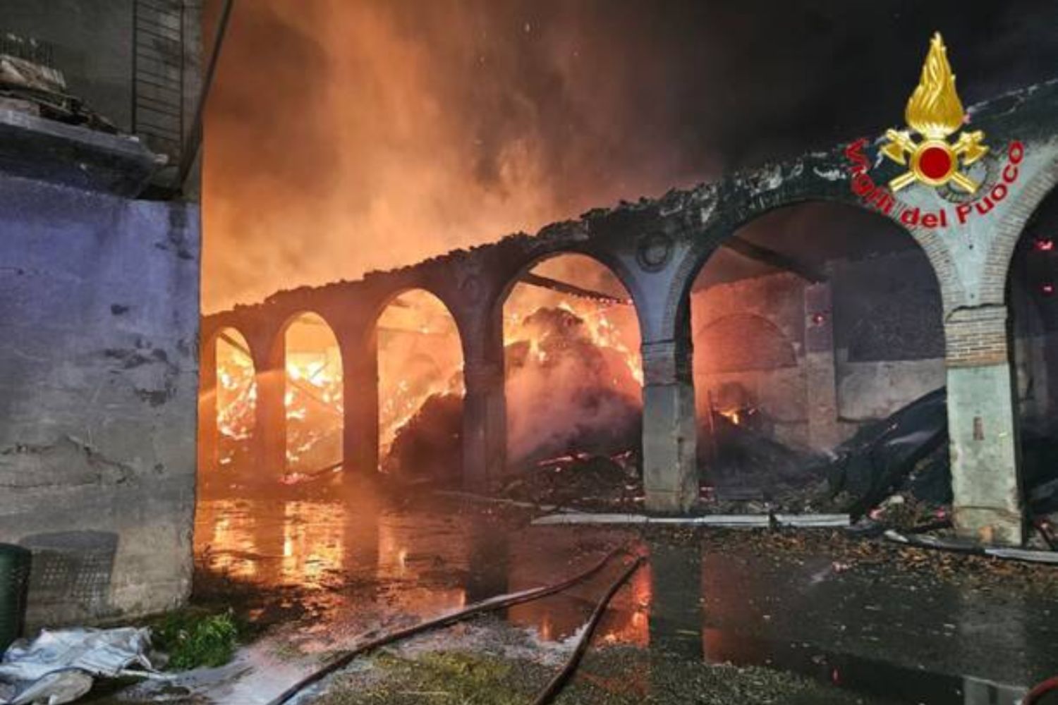 Incendio cascina