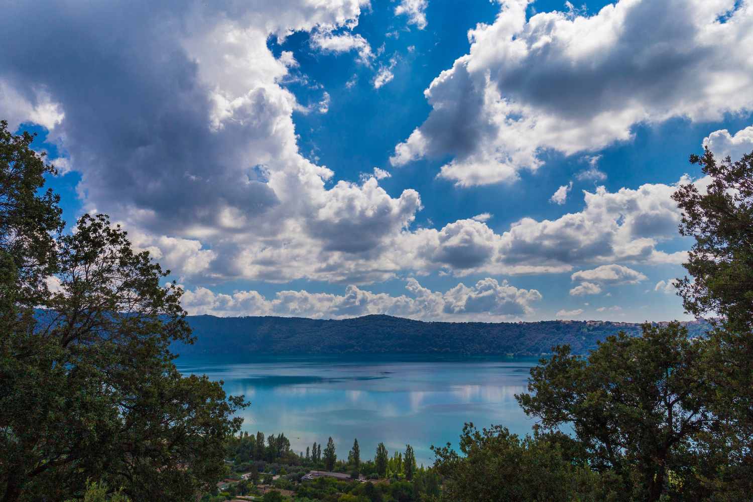 lac Albano