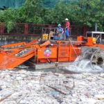 Les Philippines submergées par les déchets après les pluies de mousson : plus de 100 camions de plastique et de débris collectés à Parañaque