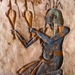 Les archéologues mettent au jour le dieu du Nil après 2500 ans : 4 reliefs avec Hapi découverts dans le temple d'Osiris