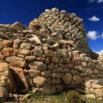 Les nuraghi de Sardaigne proposés à l'UNESCO : le processus a commencé pour inclure les Tombeaux des Géants et les Puits Sacrés parmi les sites du patrimoine mondial