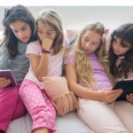 24 Hour Overnight Challenge, que se cache-t-il derrière le défi social qui a poussé les deux filles de San Cataldo à se cacher pour une nuit dans un magasin