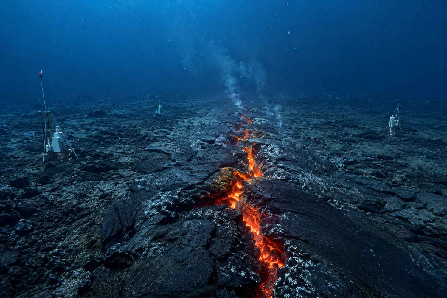 fessura vulcanica che emerge