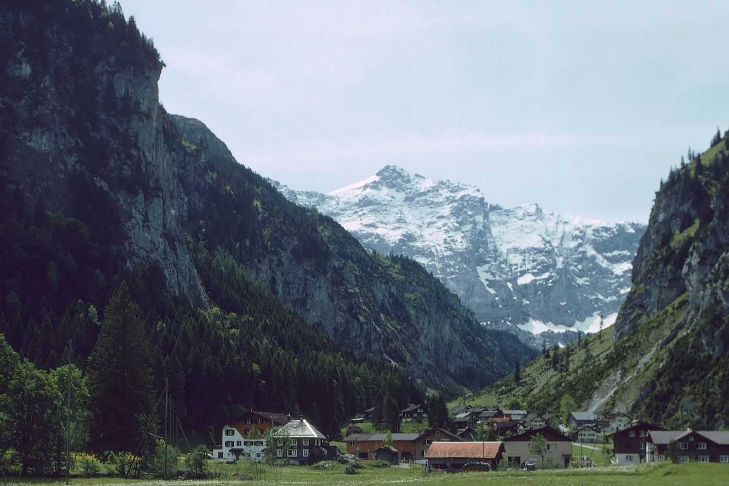 Du Monviso au Gross Ruchen, la chaleur des hautes altitudes fait s'effondrer même nos montagnes