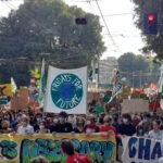 « Nous n'abandonnons pas » : aujourd'hui 16 octobre la grève pour le climat, du Nord au Sud les Vendredis pour l'Avenir reviennent dans les rues
